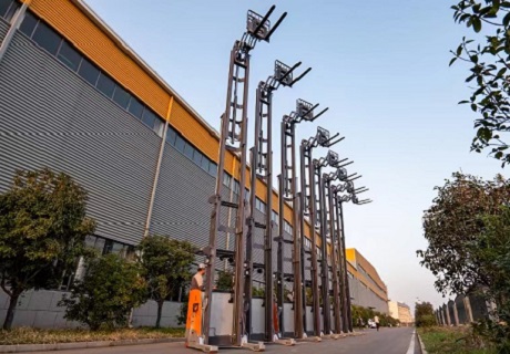 고효율 물류 솔루션 (더블 딥 리치 트럭용)