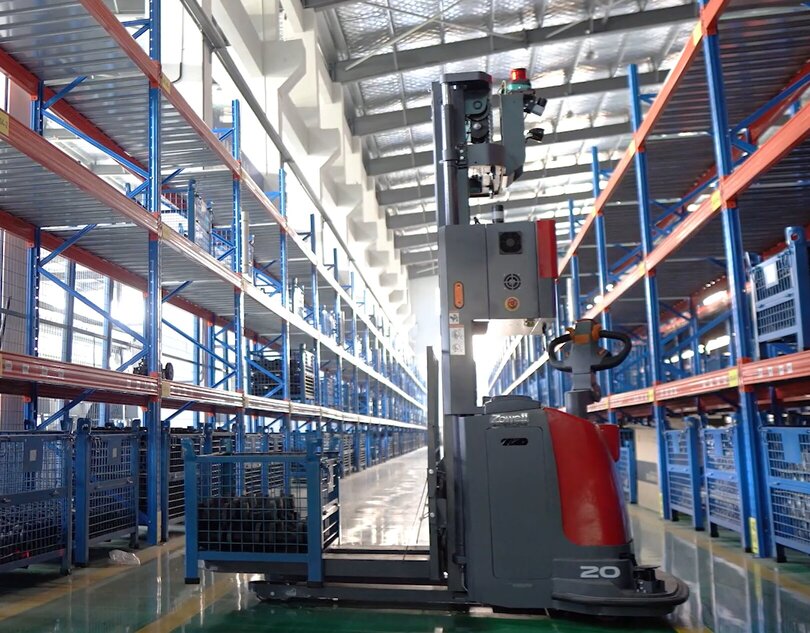 Zowell AGV는 선도적인 전자상거래 기업의 스마트 물류 혁신을 지원합니다.